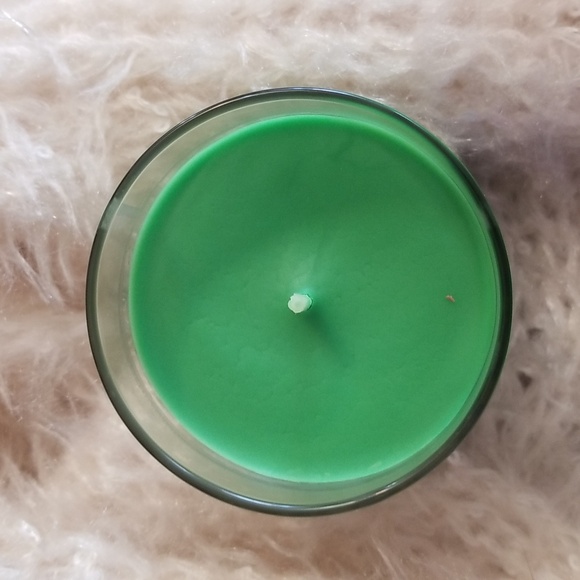 NWT Bath & Body Works Vanilla Bean Noel Candle - Picture 2 of 3